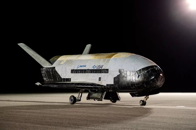     Источник изображений: Boeing/US Space Force 