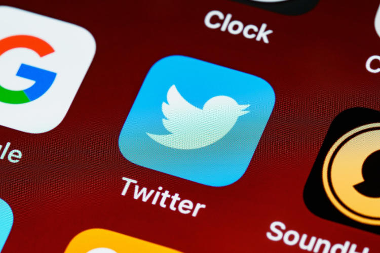 Власти США могут начать штрафовать топ-менеджеров Twitter
