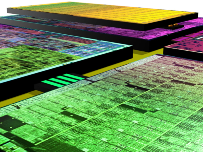  Составные чипы проектируются сегодня не только в двух, но уже и в трёх измерениях (источник: Intel) 