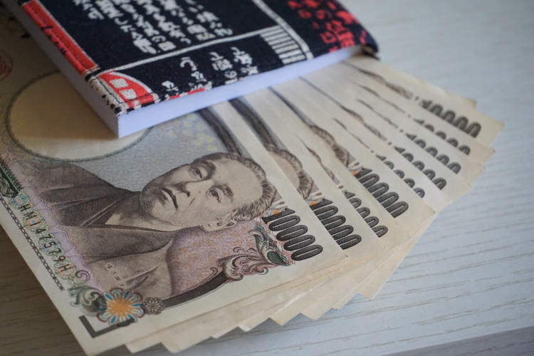 Японский центробанк в следующем году выпустит цифровую иену