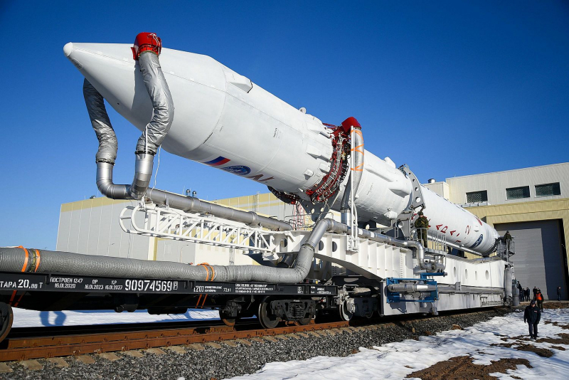  Вывоз на старт ракеты-носителя «Ангара-1.2». Фото Андрея Моргунова, Минобороны РФ 