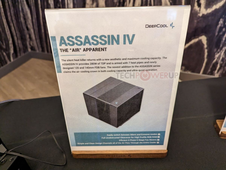 DeepCool показала воздушные кулеры с ЖК-экранами и флагманскую модель Assassin IV