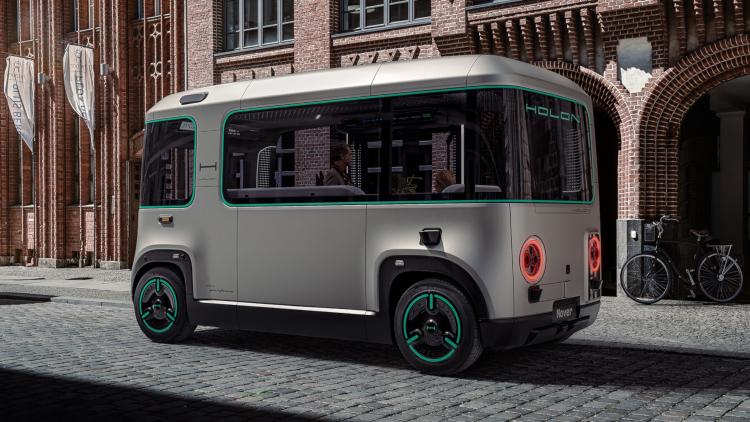 Pininfarina разработала беспилотный электрический микроавтобус Holon