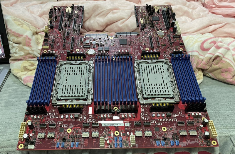  Материнская плата Intel LGA-7529 “Birch Stream” / Источник изображения: Yuuki_AnS 
