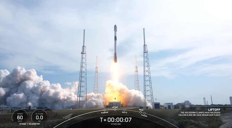 SpaceX выполнила уже 21-й пуск в этом году — на орбите стало на 56 интернет-спутников Starlink больше