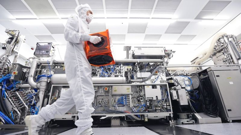 Производители чипов по всему миру потратили рекордные $107,6 млрд на закупку оборудования в 2022 году