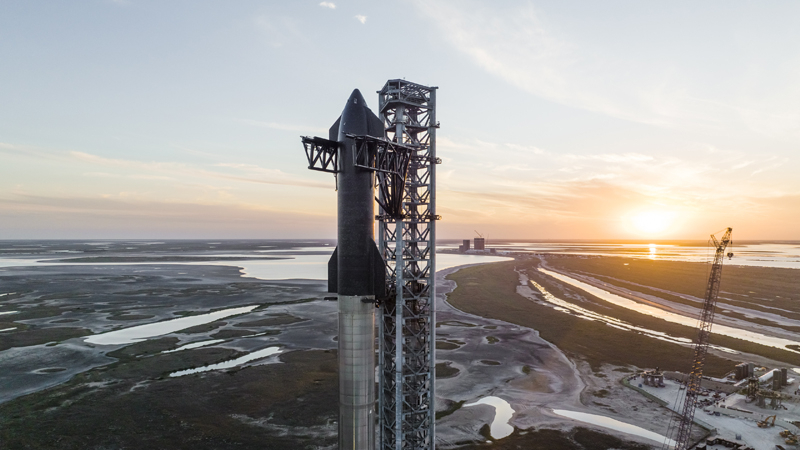 Огромная ракета SpaceX Starship сегодня не взлетела — пуск отложили из-за неисправного клапана