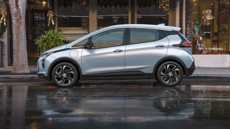 GM свернёт производство доступных электромобилей Chevrolet Bolt EV