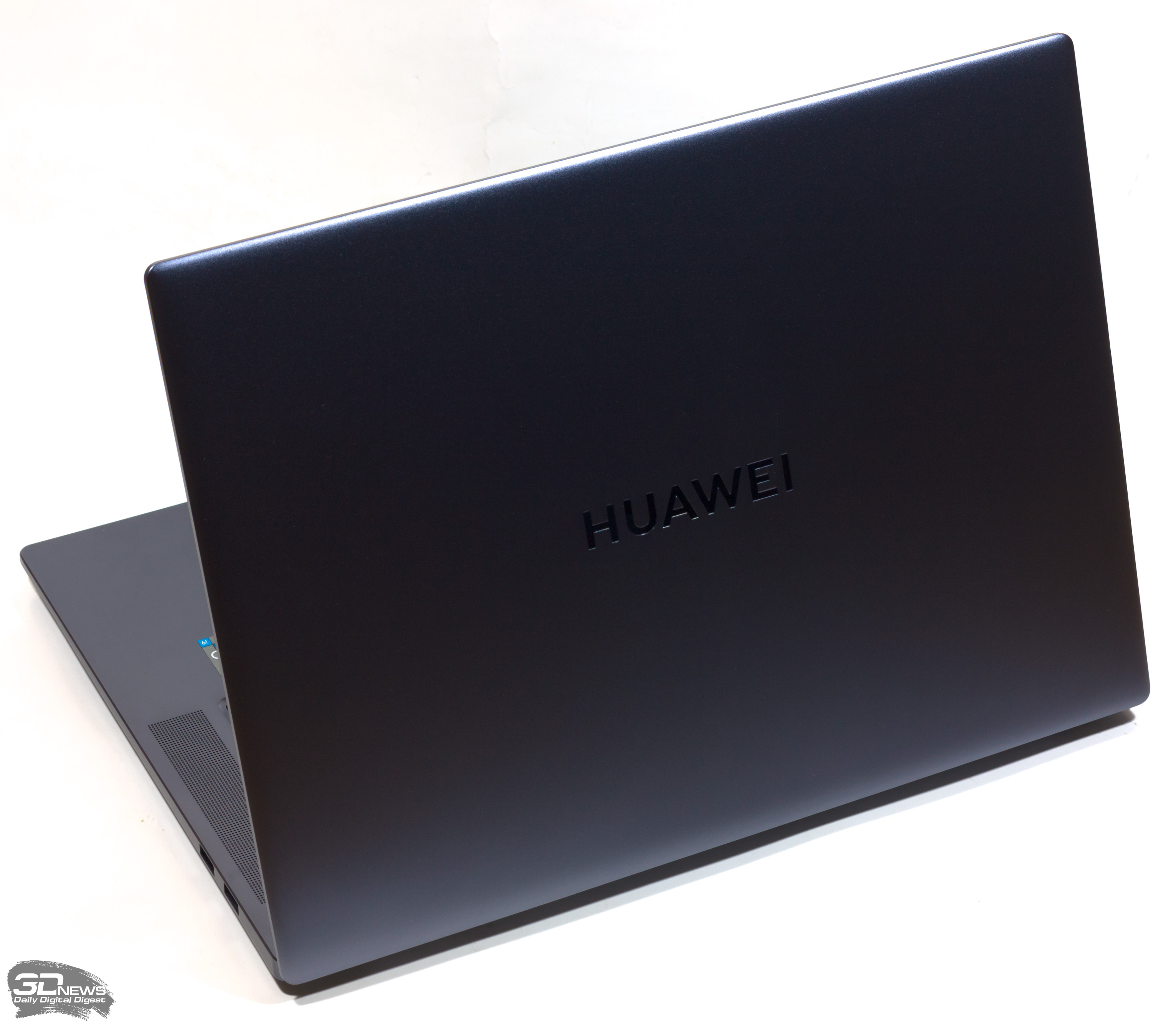 Обзор Huawei MateBook 16s 2023: бизнес-ноутбук с крутой начинкой