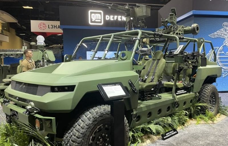 Американцы создали новую военную версию электрического Hummer EV