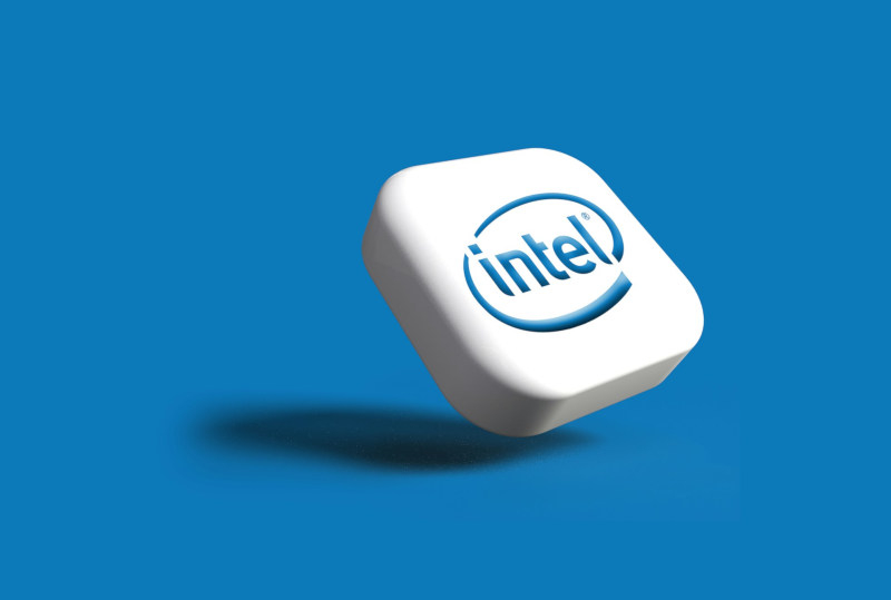 Найдена уязвимость, через которую любой процессор Intel можно заставить сбоить