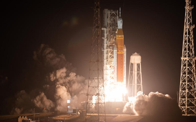  Запуск ракеты SLS миссии Artemis I. Источник изображений: nasa.gov 