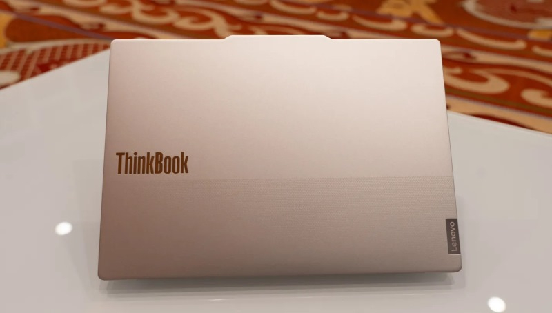  ThinkBook 13x Gen 4 / Источник изображения: Alex Cranz / The Verge 