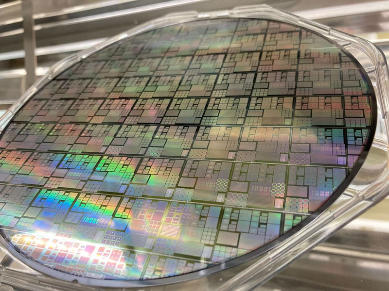  Экспериментальная пластина с чипами SOT-MRAM. Источник изображения: TSMC / ITRI 