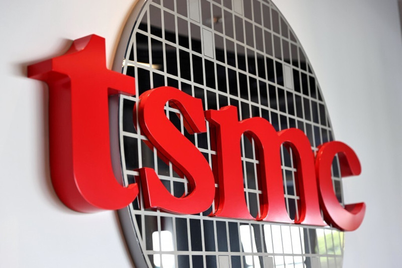 TSMC стала крупнейшим производителем чипов, оставив Intel и Samsung позади