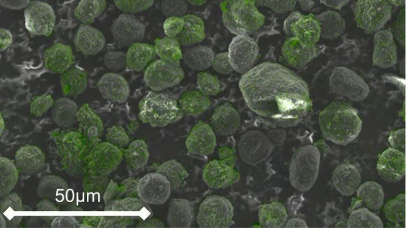  Материал под электронным микроскопом (зелёный — это оксид кремния вокруг графита) 