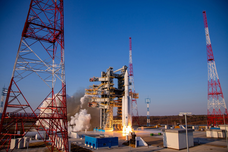 «Роскосмос» потратит 600 млрд рублей на создание сверхтяжёлой ракеты для полётов на Луну и Марс