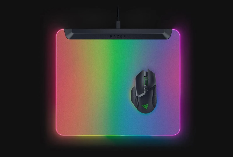 Razer выпустила коврик для мыши Firefly V2 Pro с RGB-подсветкой по всей поверхности