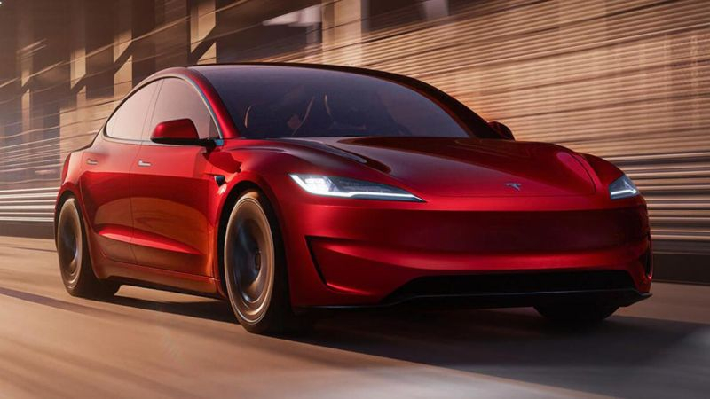 Новая Tesla Model 3 Performance способна разгоняться до 100 км/ч за три секунды