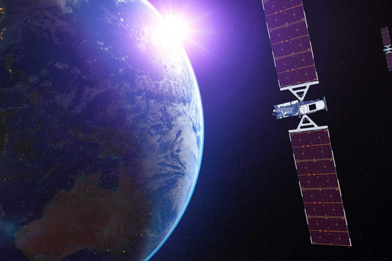 Спутниковый провайдер SES согласился поглотить Intelsat и спровоцировал падение своих акций