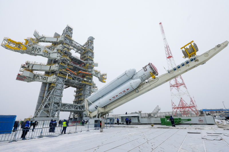  Установка на старт изделия «Ангара-А5НЖ» для отработки подготовки к пуску и аттестации КРК «Амур». Фото «Роскосмоса» 