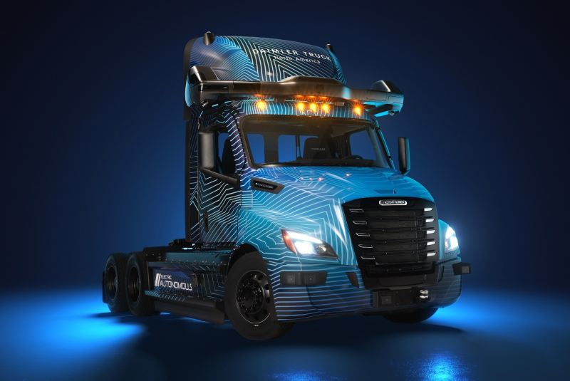Беспилотные грузовики Daimler появятся на дорогах общего пользования в 2027 году
