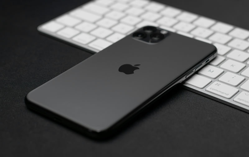 Слухи: Apple готовит сверхтонкий iPhone 17  он выйдет в 2025 году и будет дороже iPhone 17 Pro Max