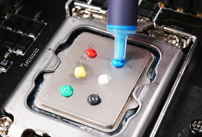 Cooler Master представила разноцветную ИИ-термопасту с наноалмазной молекулярной технологией