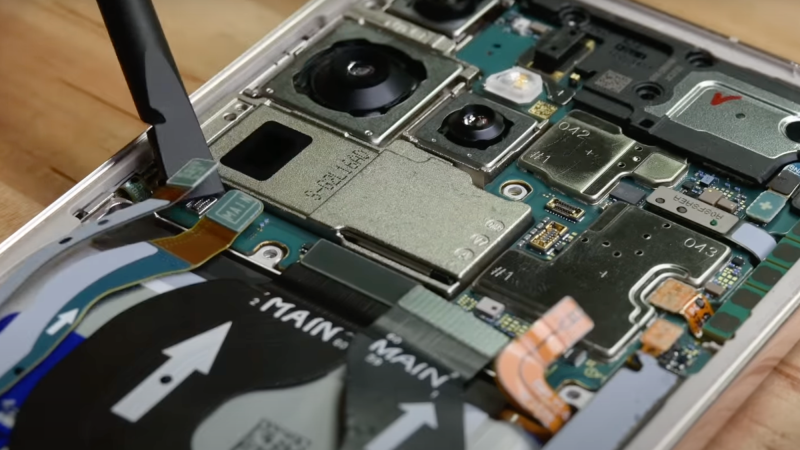 Samsung заставляет ремонтников доламывать смартфоны вместо их починки — если там найдутся не те детали
