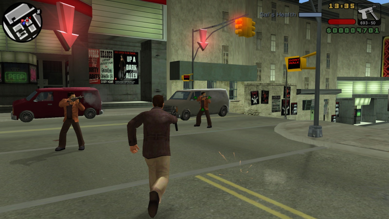  До GTA IV мультиплеер появился в портативной GTA: Liberty City Stories (2005) 