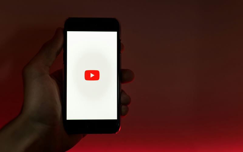 Мобильное приложение YouTube получит таймер сна