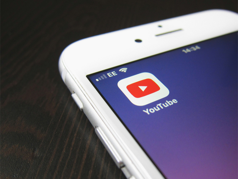 Депутат Хинштейн объявил о начале замедления YouTube на этой неделе