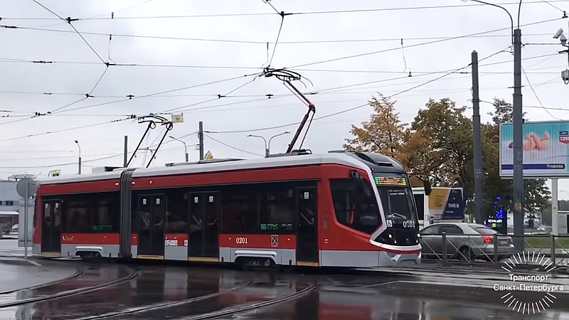 Беспилотные трамваи начнут ездить по Москве и Санкт-Петербургу