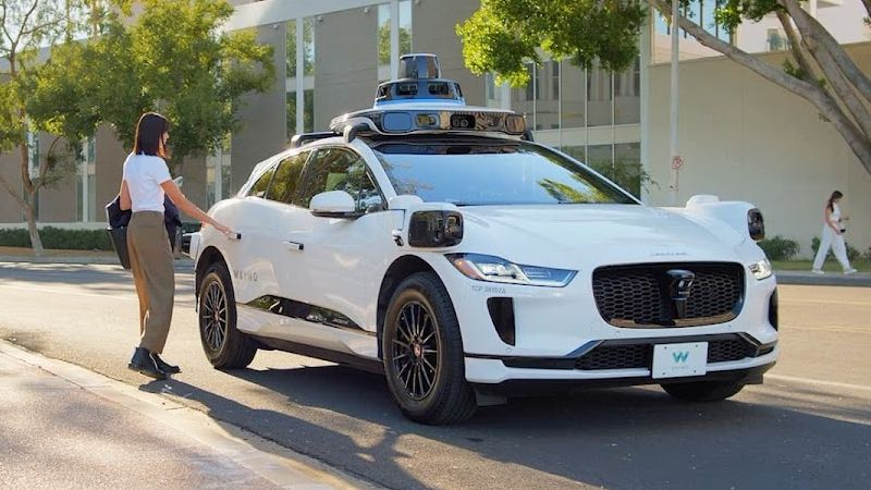 Беспилотные такси Waymo освоили новые районы Сан-Франциско и Лос-Анджелеса