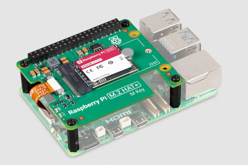 Raspberry Pi    SSD