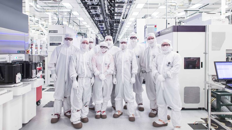  GlobalFoundries   $500 000       SMIC 