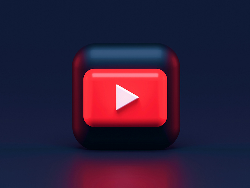 YouTube     