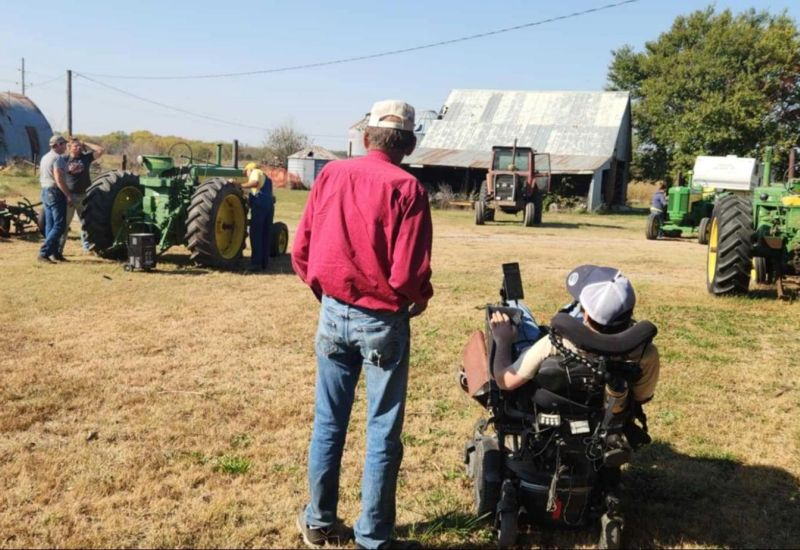 Neuralink ищет новых добровольцев для испытания мозговых имплантов, теперь по всему миру