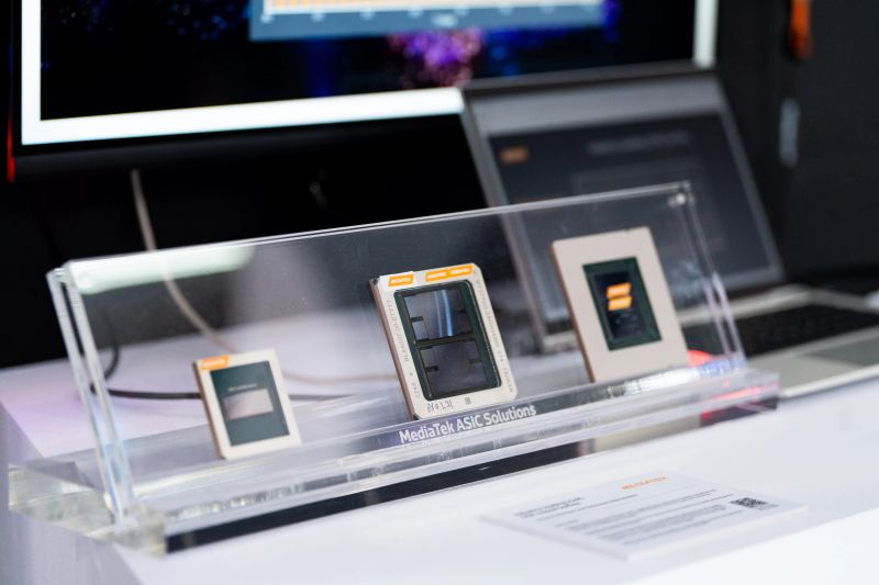 По пятам Apple: 2-нм чипы MediaTek будут готовы к производству уже к сентябрю