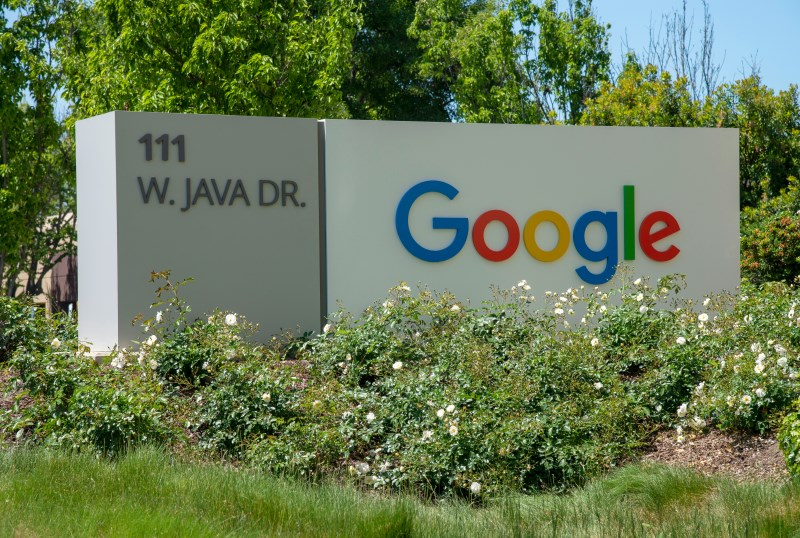Минюст США расследует сделку Google с разработчиком платформы ИИ-ботов Character.AI