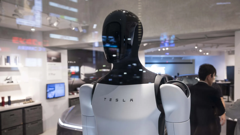 Руководитель разработки роботов Optimus покинул Tesla