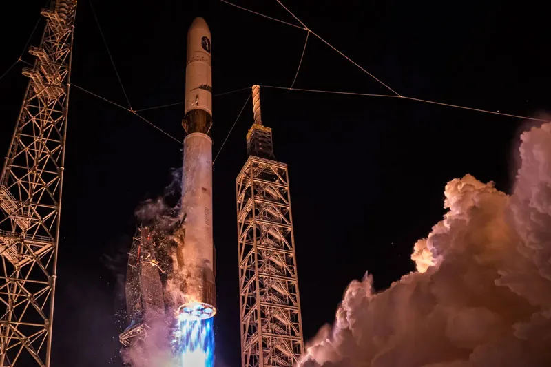 Конкурент SpaceX в тяжёлом весе притормозил: второй запуск ракеты New Glenn Blue Origin отложен на конец лета