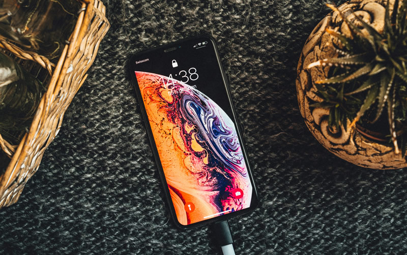 Apple внесла iPhone XS в список винтажных гаджетов