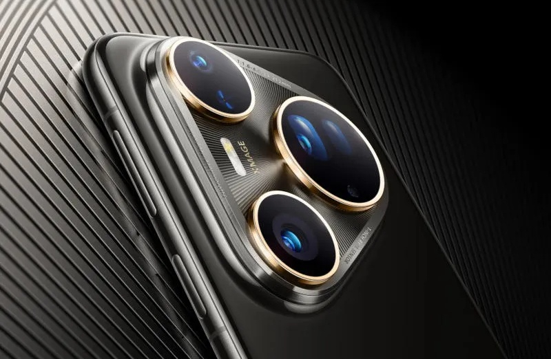 Первая разборка Huawei Pura 80 Ultra показала сверхсложную конструкцию двухобъективной камеры