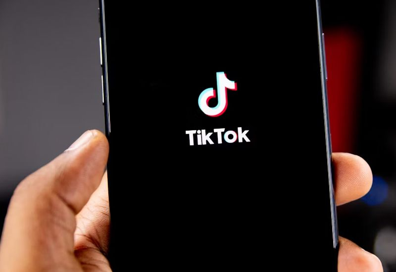 Дональд Трамп продлил отсрочку на запрет деятельности TikTok в США ещё на 90 дней