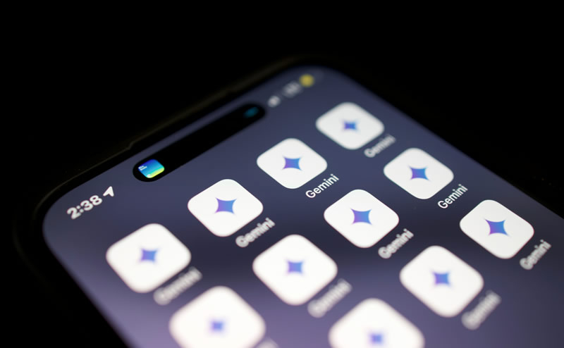 Google  Assistant    Android-  Gemini