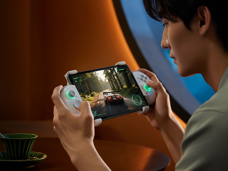 Xiaomi    Redmi GamePad  $70        