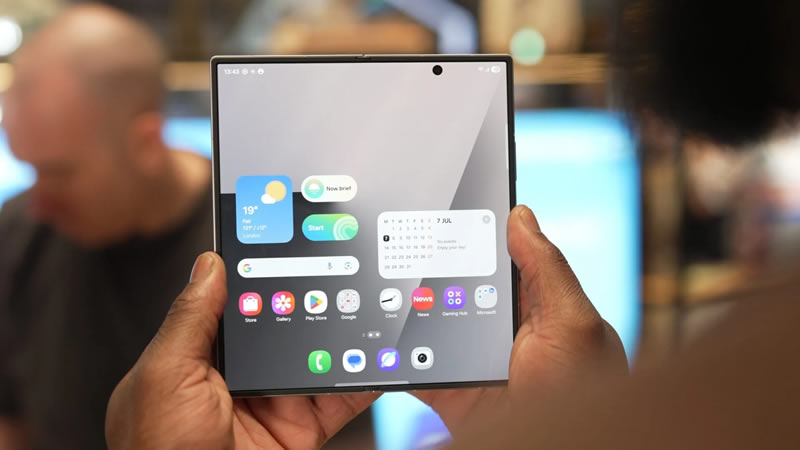 «Пользователи не просили»: Samsung объяснила, почему Galaxy Z Fold7 не получил более ёмкую батарею