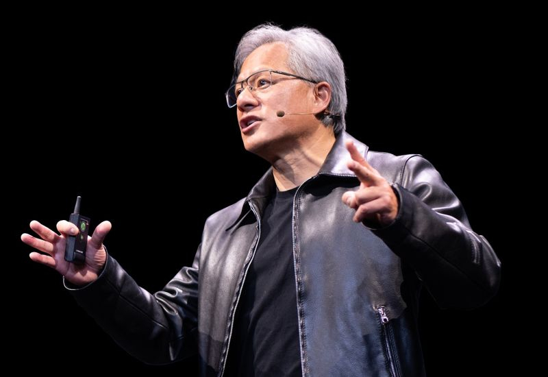 Nvidia намерена продавать в Китае более продвинутые ускорители по сравнению с H20