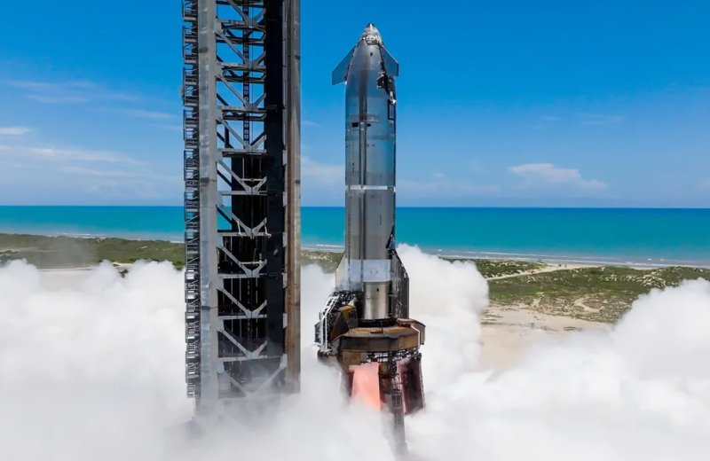SpaceX провела огневые испытания двигателей Starship в преддверии десятого испытательного пуска